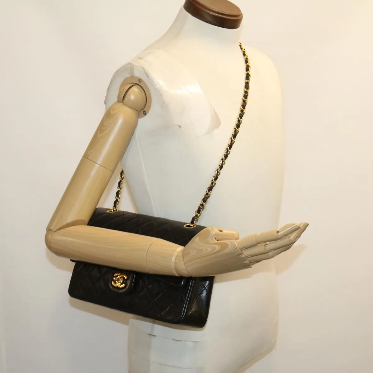 CHANEL Classic Matelasse 25 Chain Flap Shoulder Bag Lamb Skin Black 29962A
