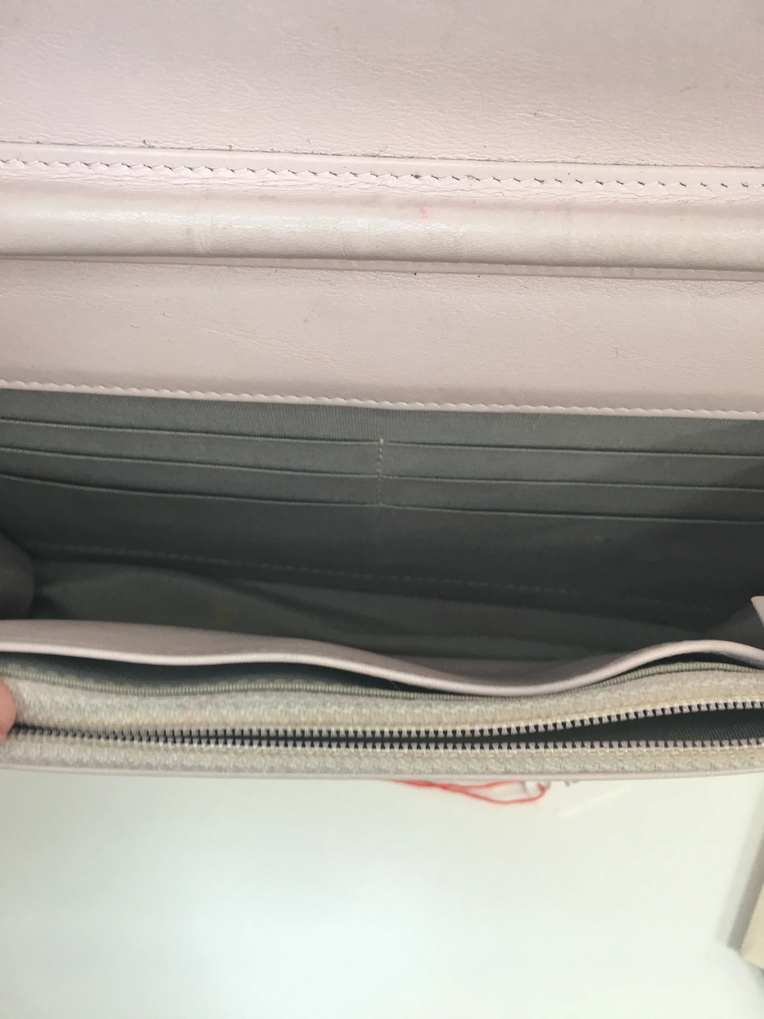 CHANEL WOC Wallet on Chain Pochette in Pink Leather