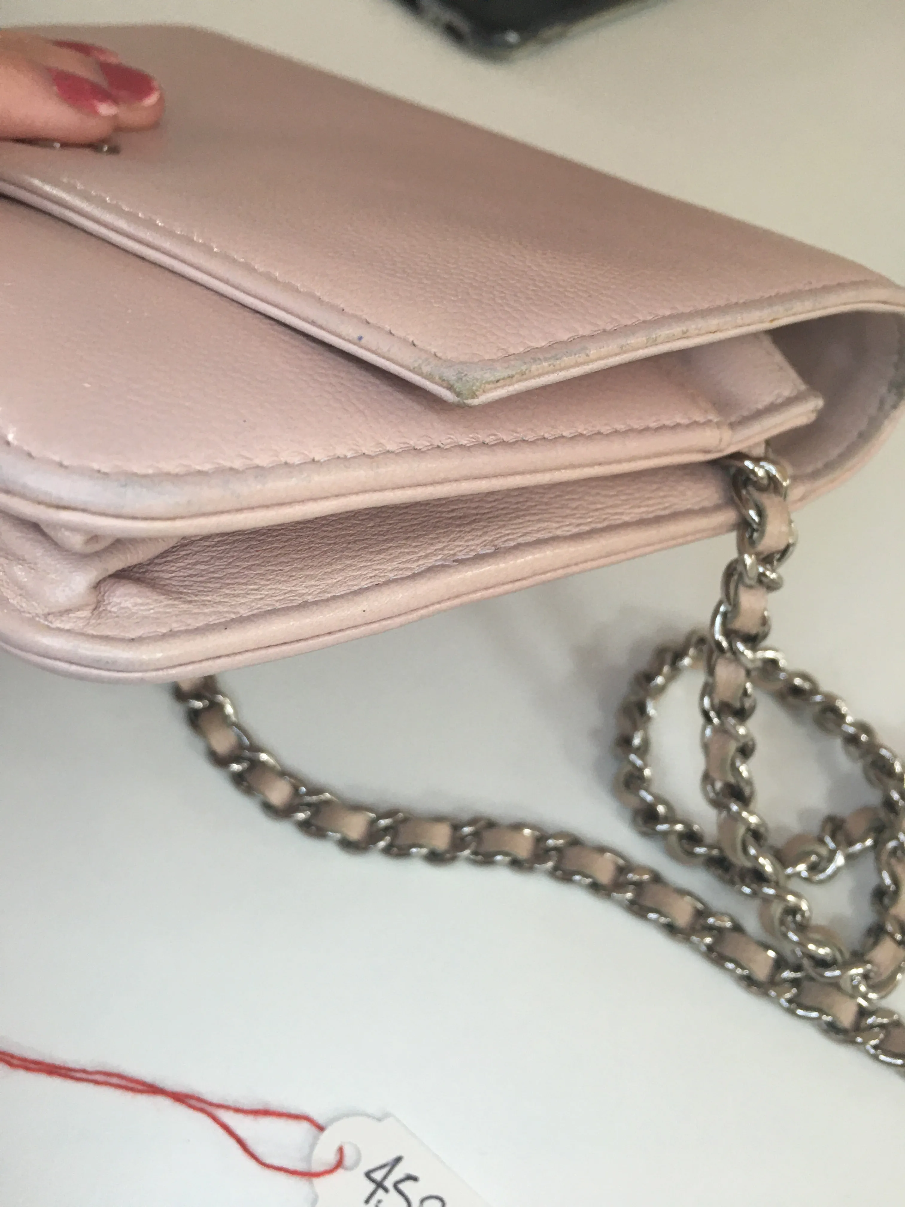 CHANEL WOC Wallet on Chain Pochette in Pink Leather