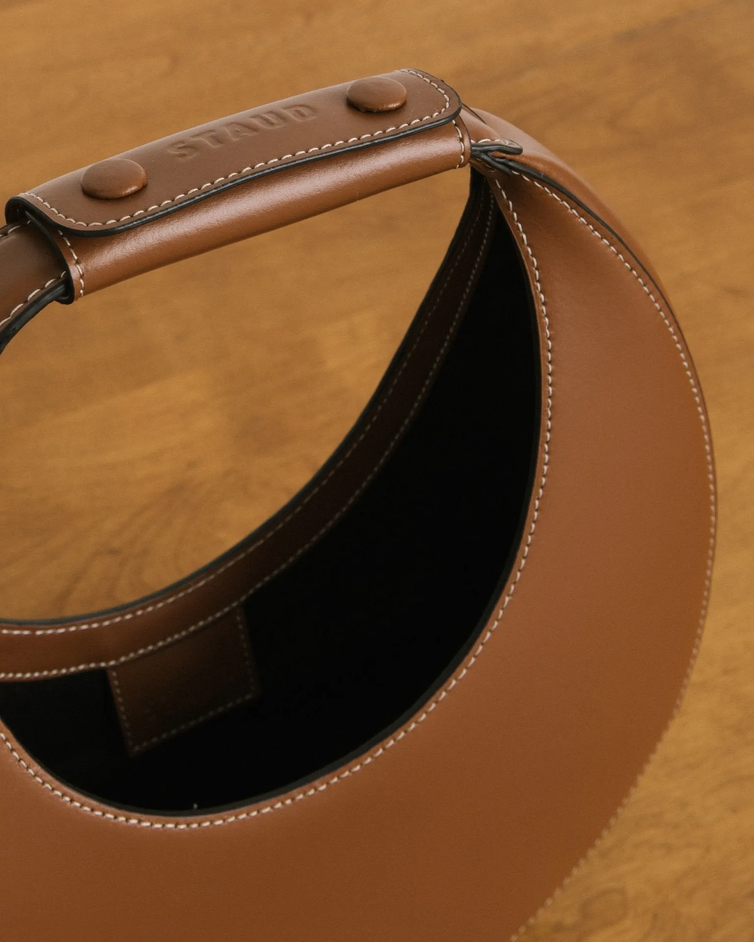Moon Bag in Tan