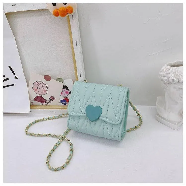 Sweet Mini Bag with Heart-Shaped Clasp